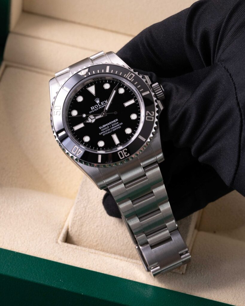 Rolex Submariner 124060 2022