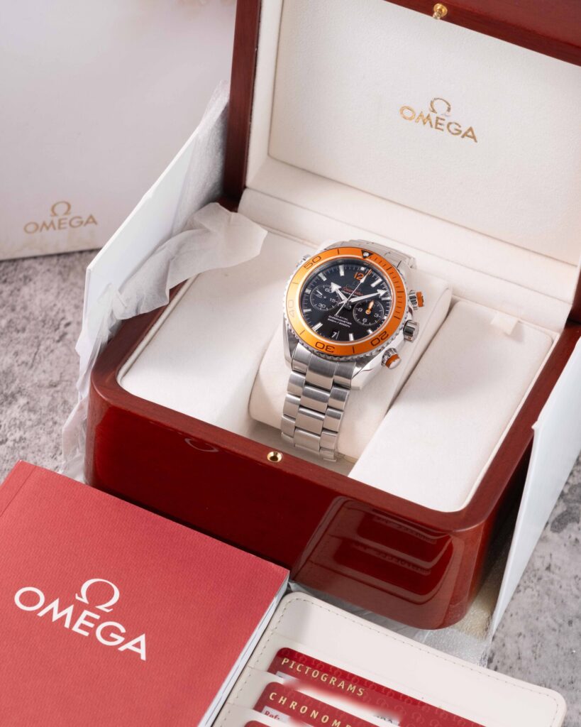 Omega Seamaster Planet Ocean 232.30.44.22.01.001 2018