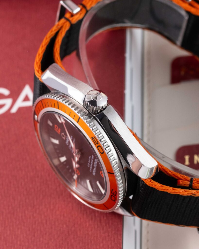 Omega Seamaster Planet Ocean 29095082 2012