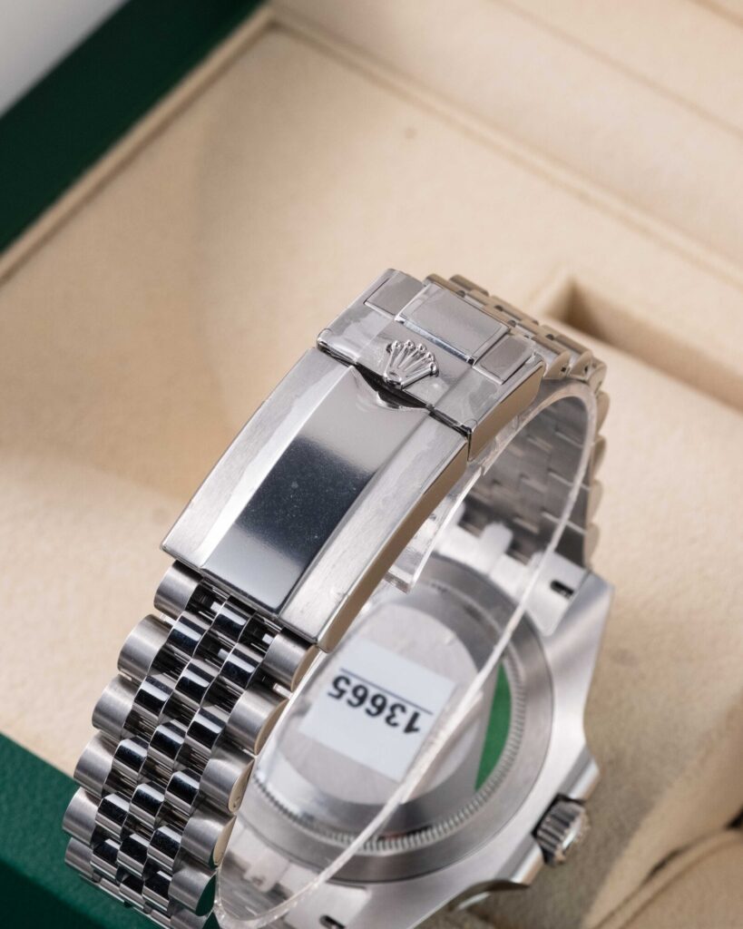 Rolex GMT-Master II 126710BLRO 2024