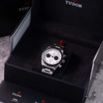 Tudor Black Bay Chrono 79360 2023