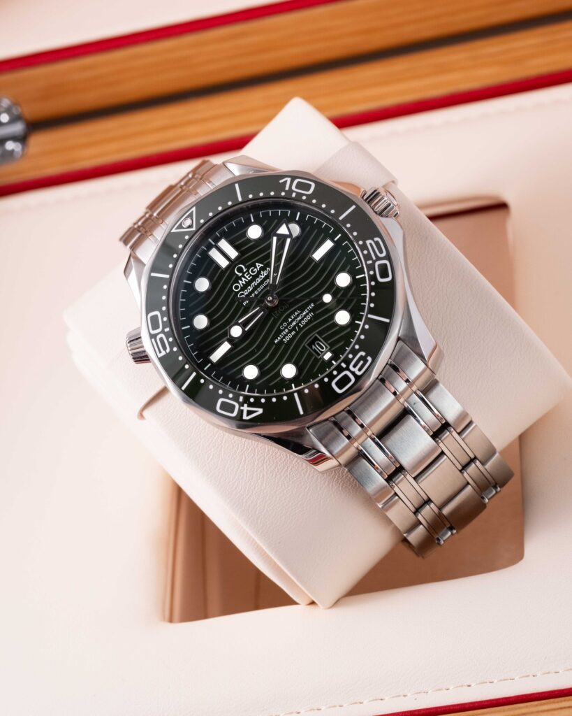 Omega Seamaster Professional 210.30.42.20.10.001 2026
