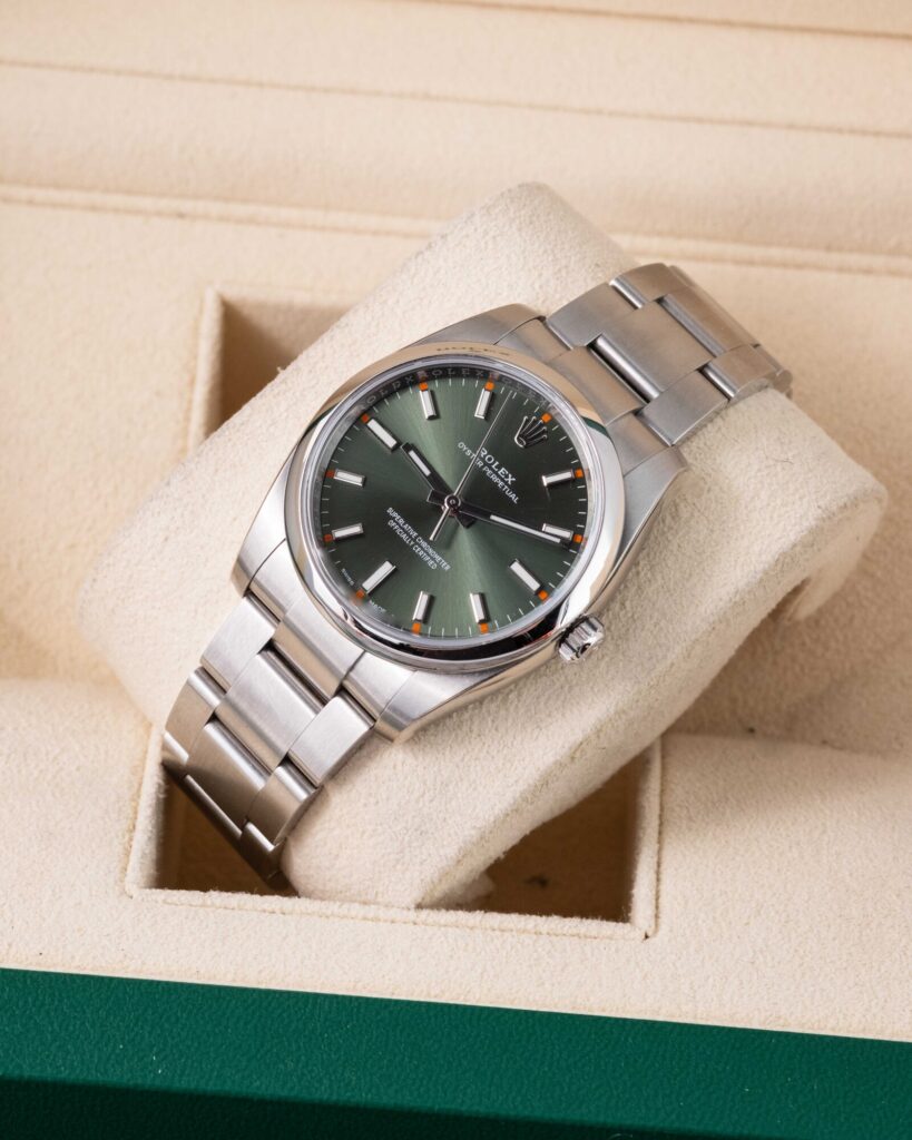 Rolex Oyster Perpetual 114200 2019