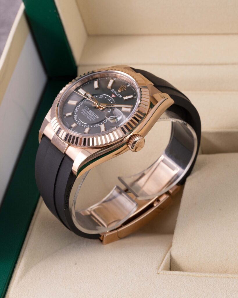 Rolex Sky-Dweller 326235 2022