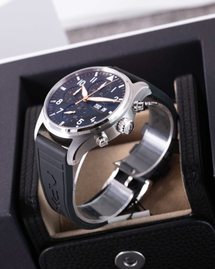 IWC Steel 43MM Pilot Apxgp Chrono Auto Black Dial On Rubber Strap IW378009 2026