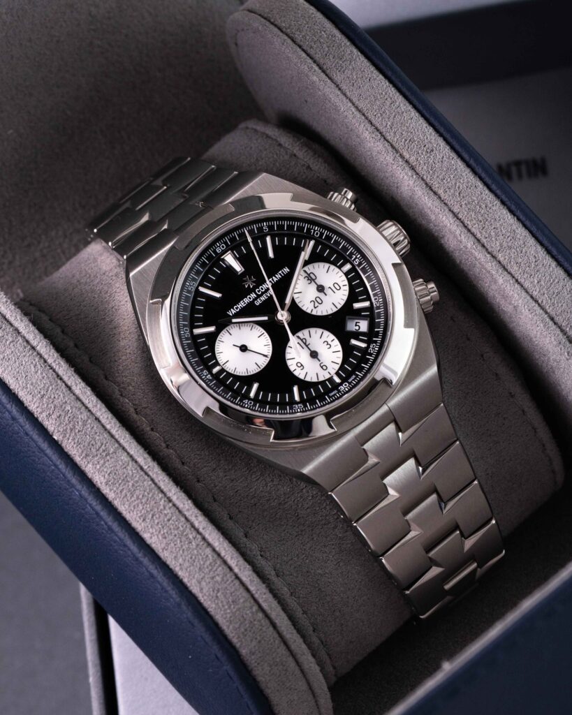 Vacheron Constantin Overseas 5520V/210A-B481 2026