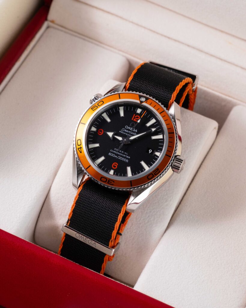 Omega Seamaster Planet Ocean 29095082 2012