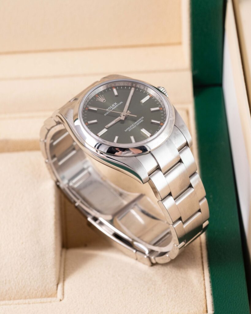 Rolex Oyster Perpetual 114200 2019