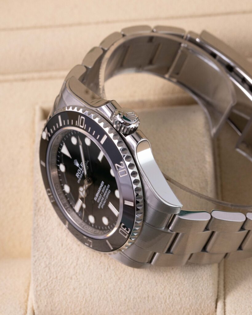 Rolex Submariner 124060 2022