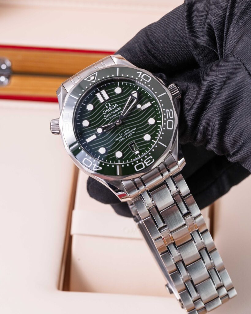 Omega Omega Seamaster Diver 300M 210.30.42.20.10.001 2025
