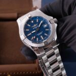 Breitling Avenger A17318 2020