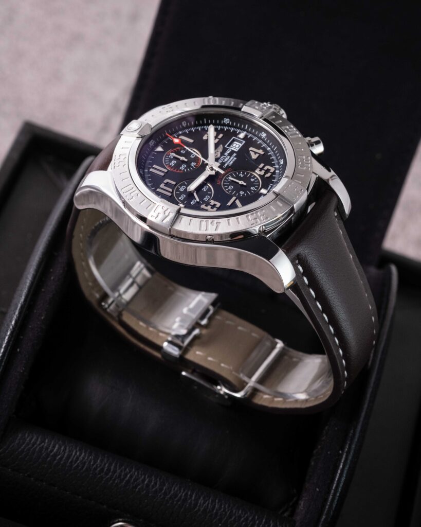 Breitling Super Avenger II A1337111 2014