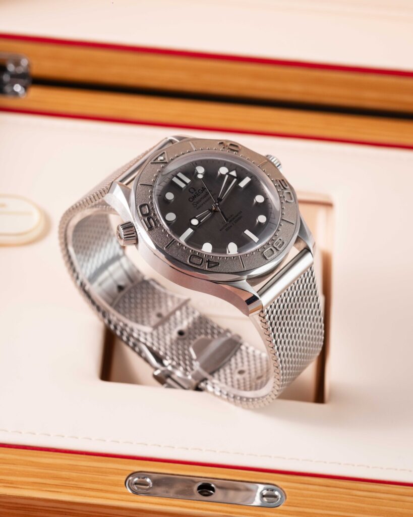 Omega Diver 300M 210.30.42.20.06.002 2024