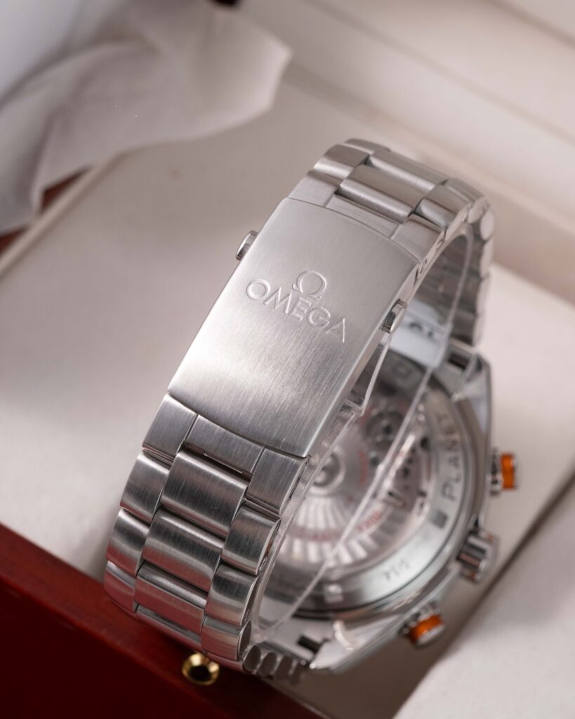 Omega Seamaster Planet Ocean 232.30.44.22.01.001 2018