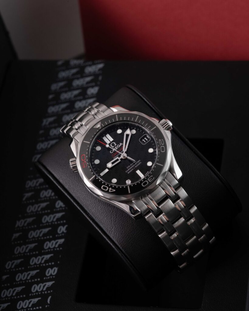Omega Seamaster Diver 300M James Bond 50TH Anniversary 212.30.36.20.51.001 2012