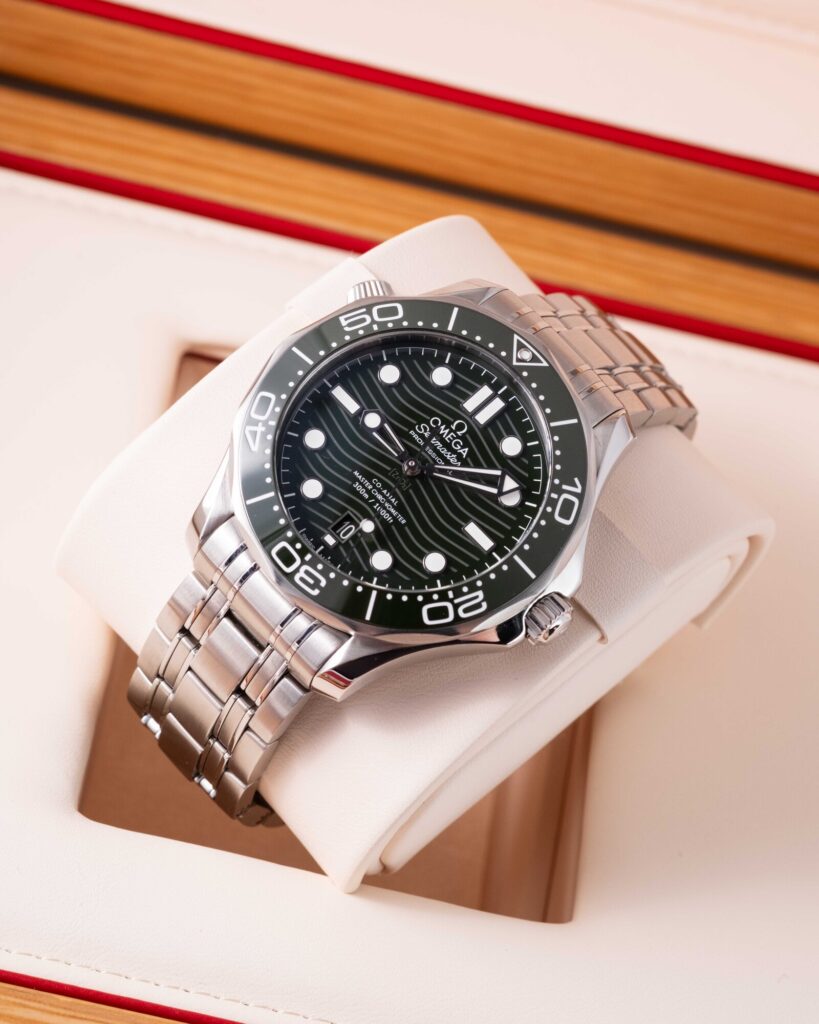 Omega Seamaster Professional 210.30.42.20.10.001 2026