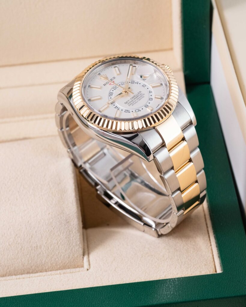 Rolex Sky-Dweller 326933 2020