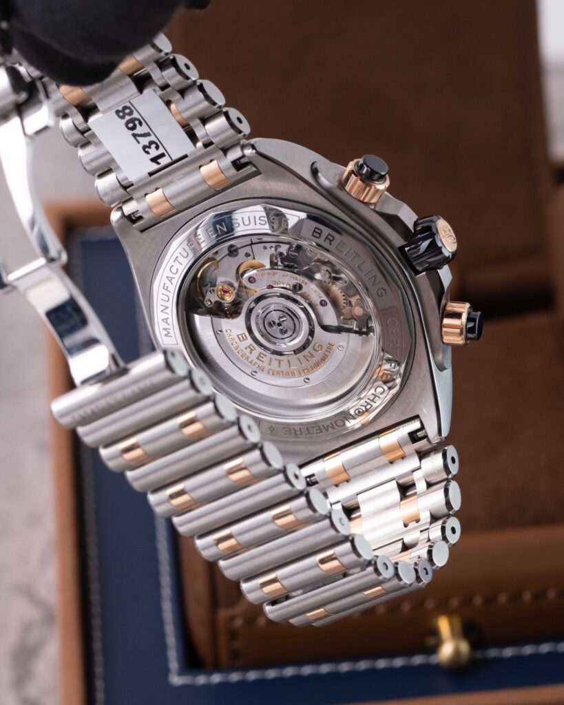 Breitling Super Chronomat UB0136
