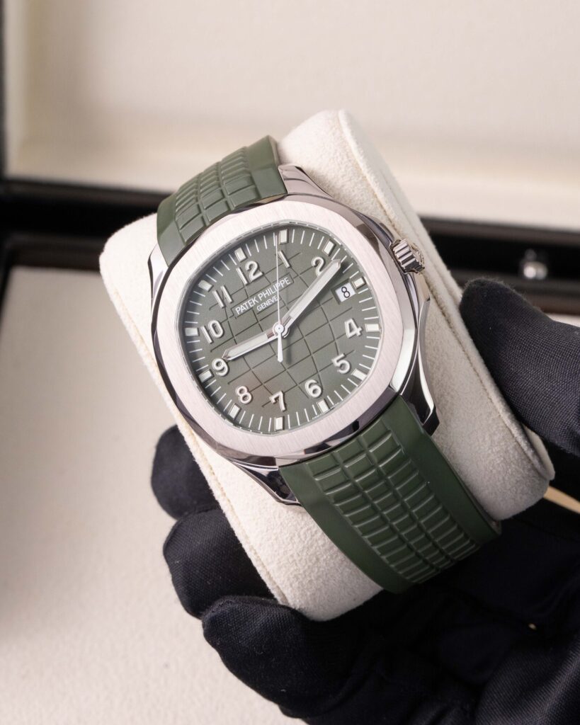 Patek Philippe Aquanaut 5168G-010 2020