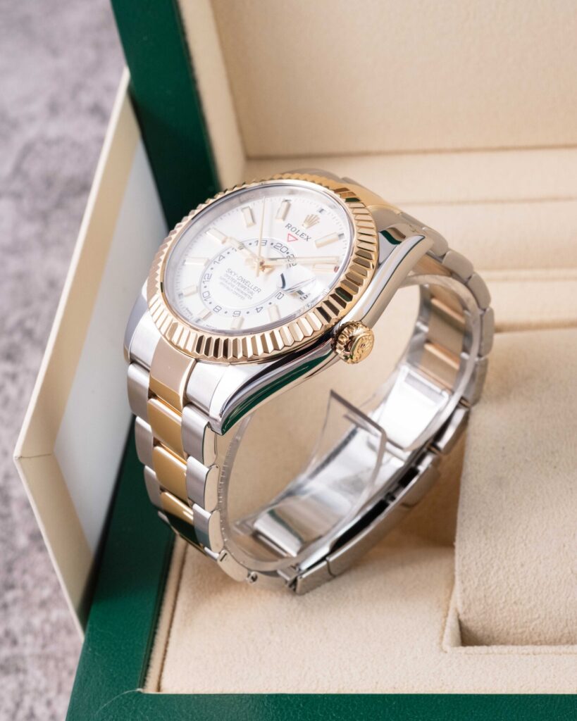 Rolex Sky-Dweller 326933 2020