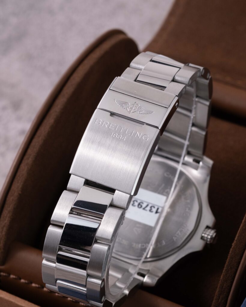 Breitling Avenger A17318 2020