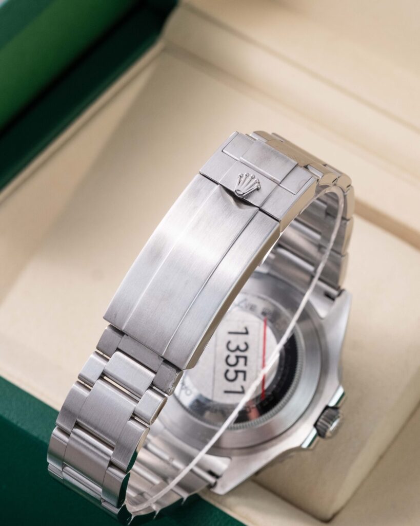 Rolex Sea-Dweller 126600 2026