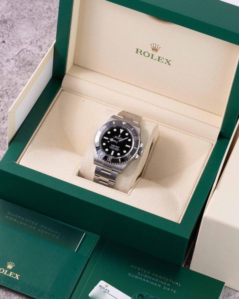 Rolex Submariner 124060 2022