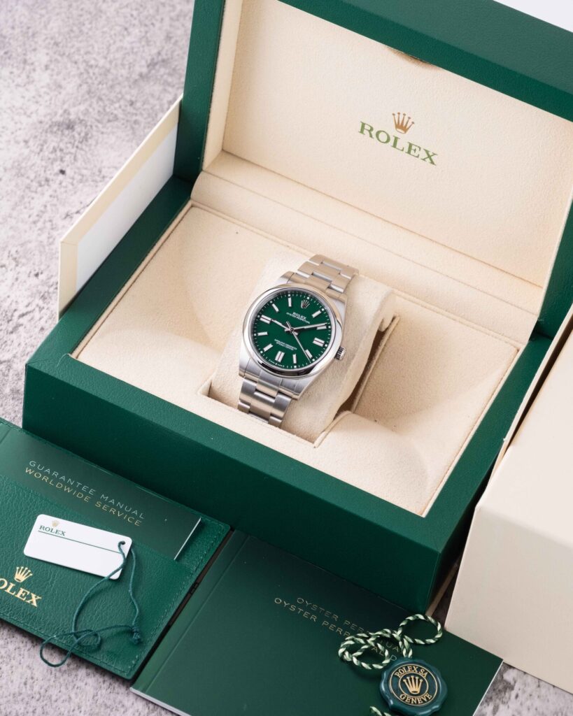 Rolex Oyster Perpetual 124300 2024