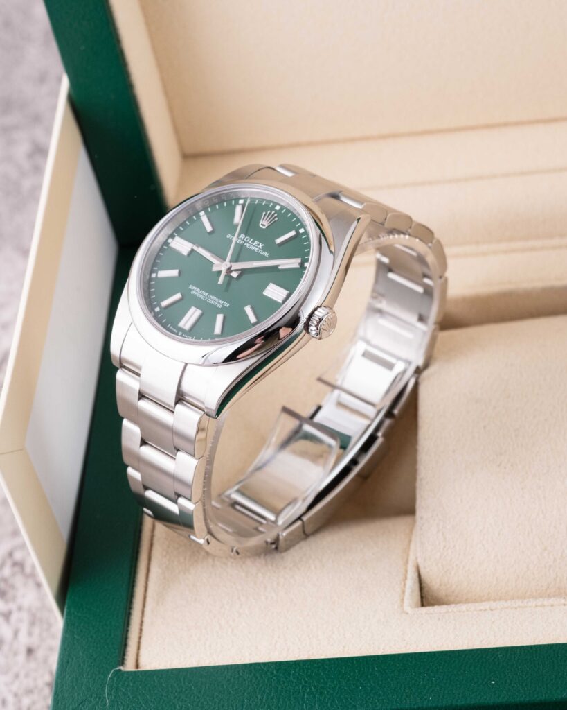 Rolex Oyster Perpetual 124300 2024