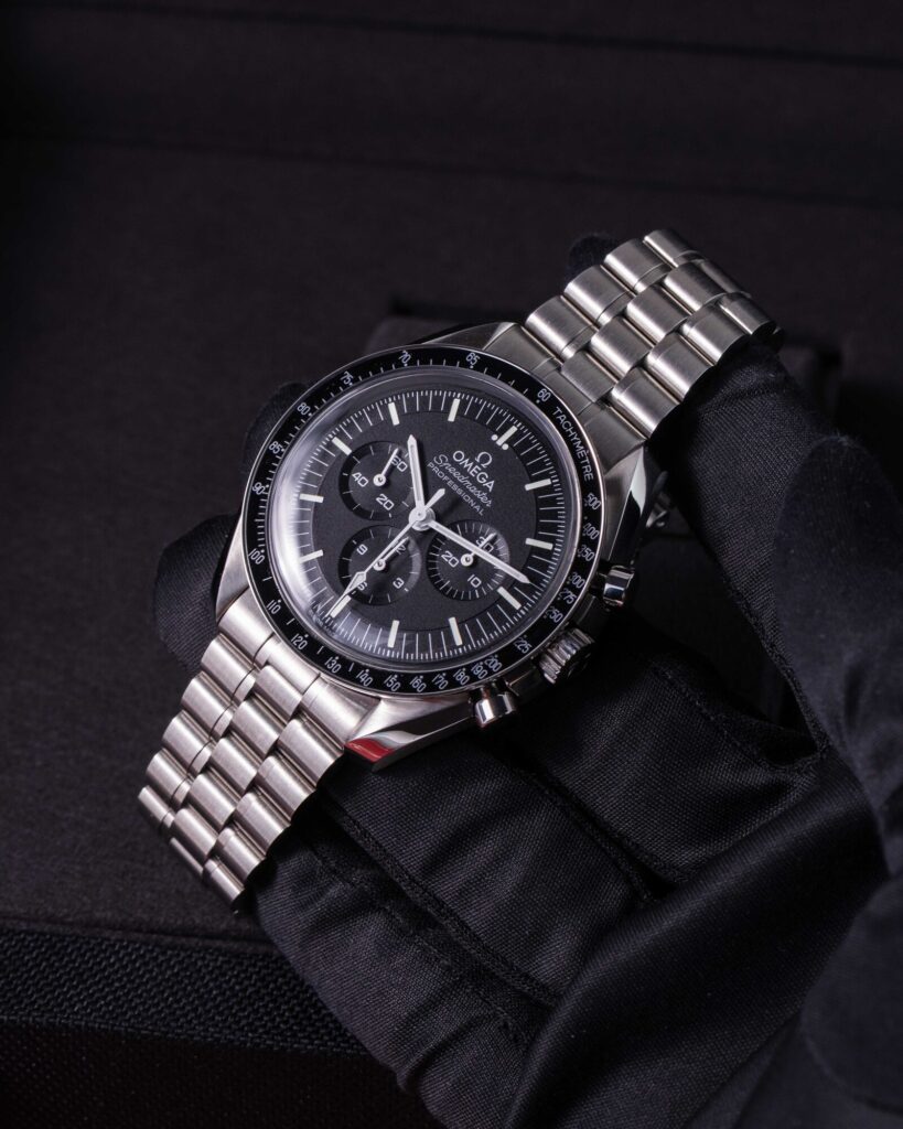 Omega Speedmaster 31030425001001 2026