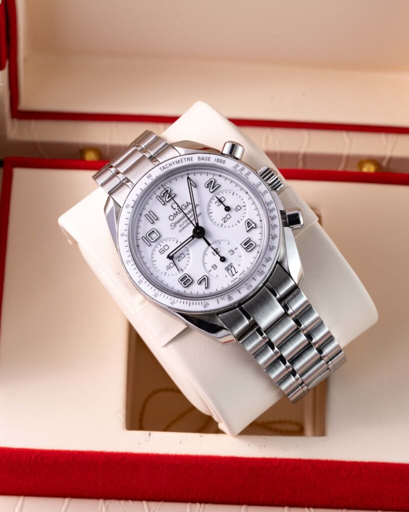 Omega Speedmaster 324.30.38.40.04.001 2017