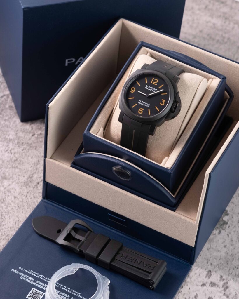 Panerai Luminor Marina Militare PAM05218 2025