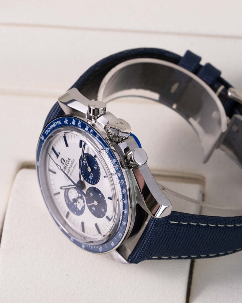Omega Speedmaster Snoopy 31032425002001 2026