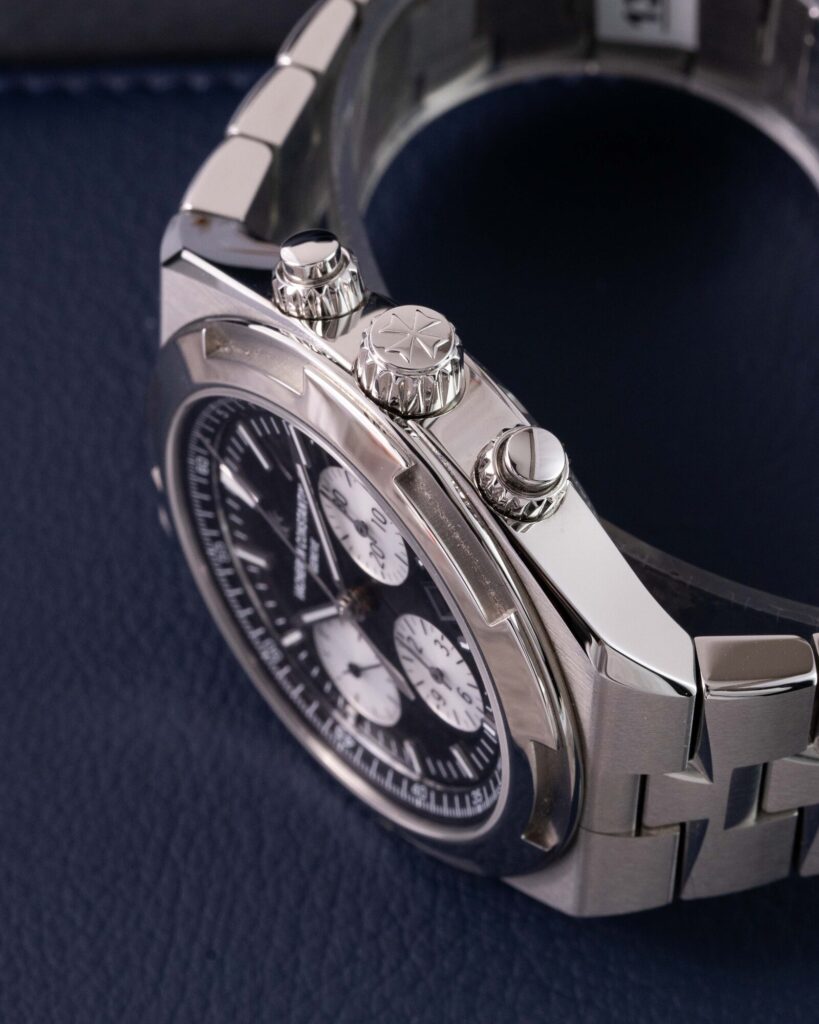 Vacheron Constantin Overseas 5520V/210A-B481 2026
