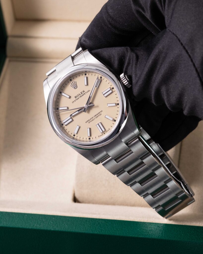 Rolex Oyster Perpetual 134300 2026